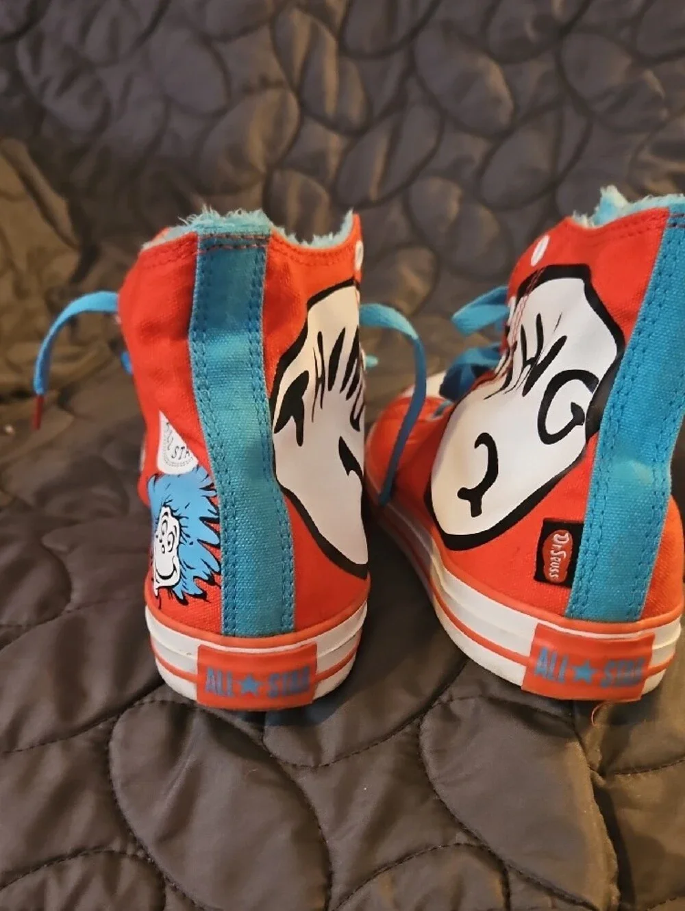 Converse Canvas Vintage Dr Seuss Thing 1&2. Excellent Condition